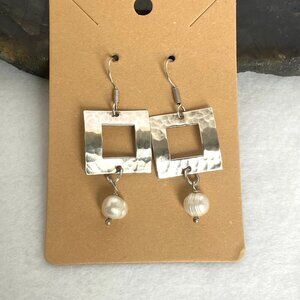 Sterling Silver 925 Square Hammered Baroque Pearl Dangle Drop Earrings